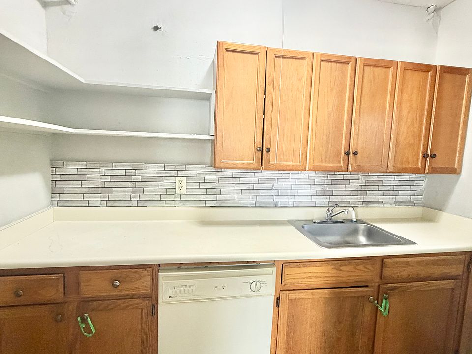 1st image of 24 Hallock Ave #3-B