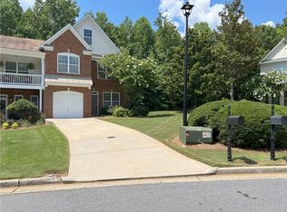 376 Saint Claire Dr, Alpharetta, GA 30004