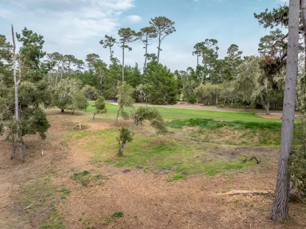 1070 Spyglass Woods Dr, Pebble Beach, CA 93953
