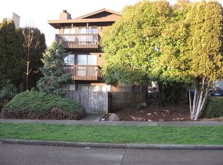 2432 NW 58th St APT 2, Seattle, WA 98107