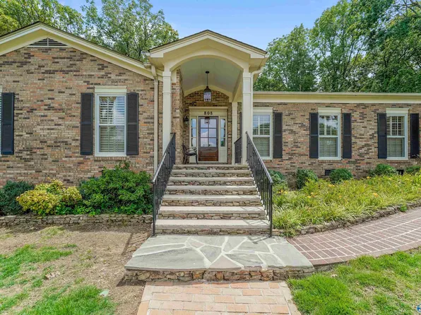 808 Lenlock Dr SE, Huntsville, AL 35802
