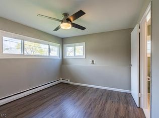 41 Arden St, Somerset, NJ 08873