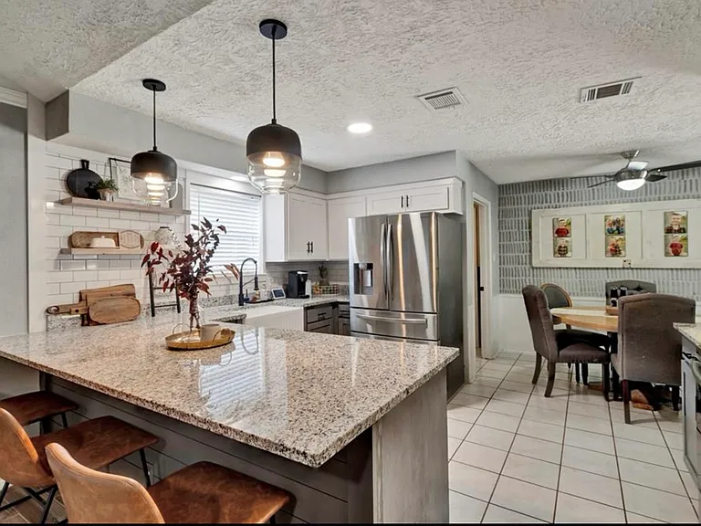 518 Boone Ct — Photo 11
