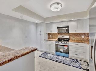 22842 Ironwedge Dr, Boca Raton, FL 33433