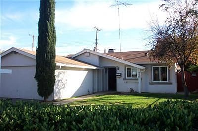 1st image of 416 Lindley Dr