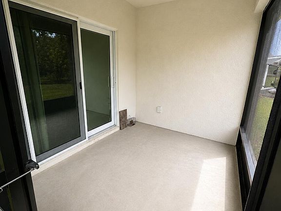 3rd image of 9391 SW LIGORIO Way