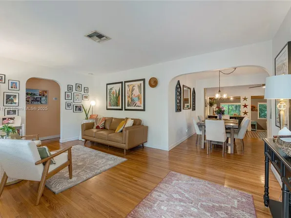 6200 SW 34th St, Miami, FL 33155