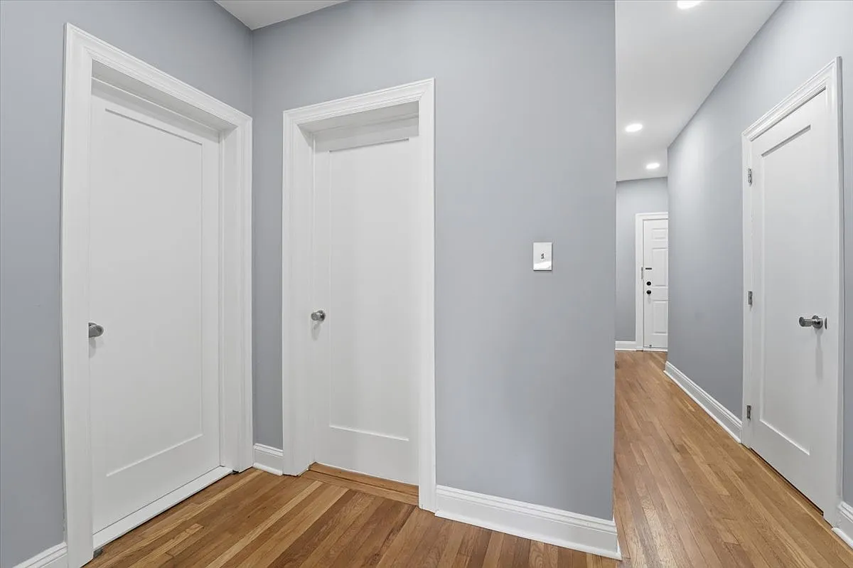 2 bed, 790 sqft, $2,575 — Photo 4
