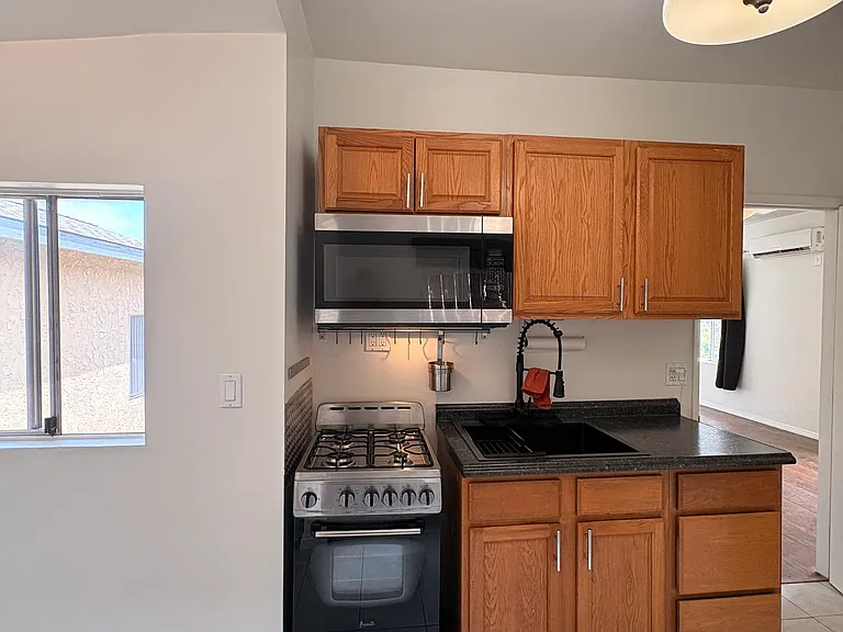 2261 Ewing St #1 — Photo 13