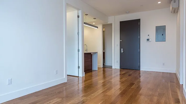 Rented by Nooklyn NYC LLC | media 37