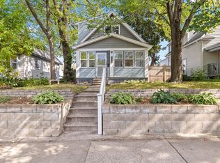 606 Cromwell Ave, Saint Paul, MN 55104