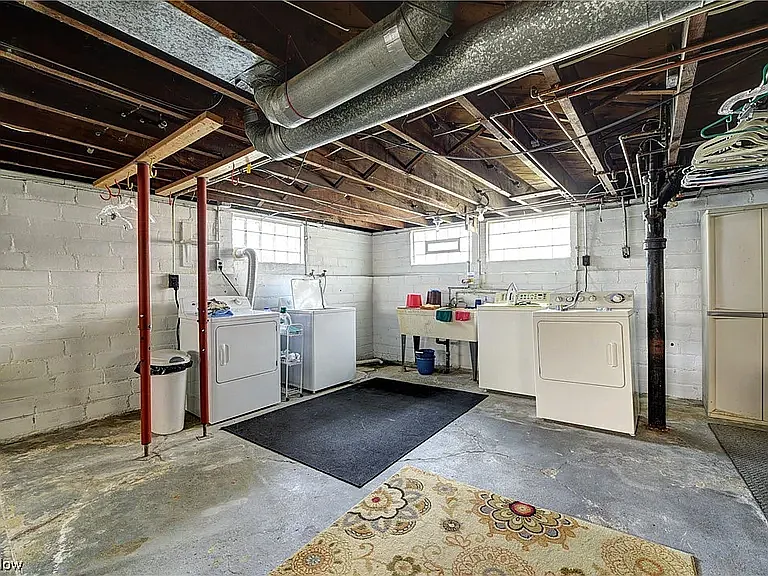 1230 Hathaway Ave #2 — Photo 3