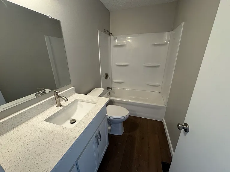 2069 Bridlewood Blvd — Photo 9