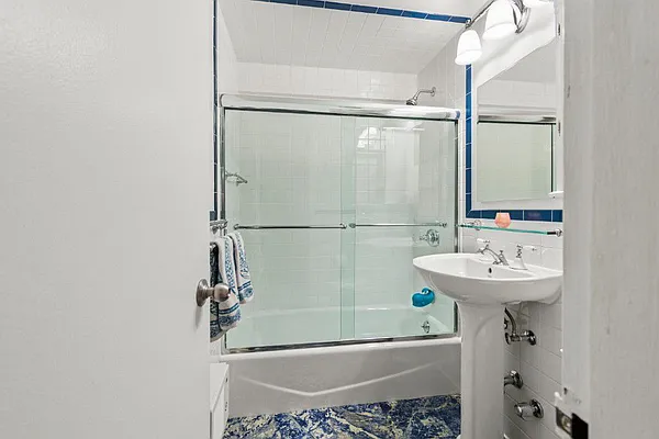 Sold by Mont Sky Real Estate | media 10