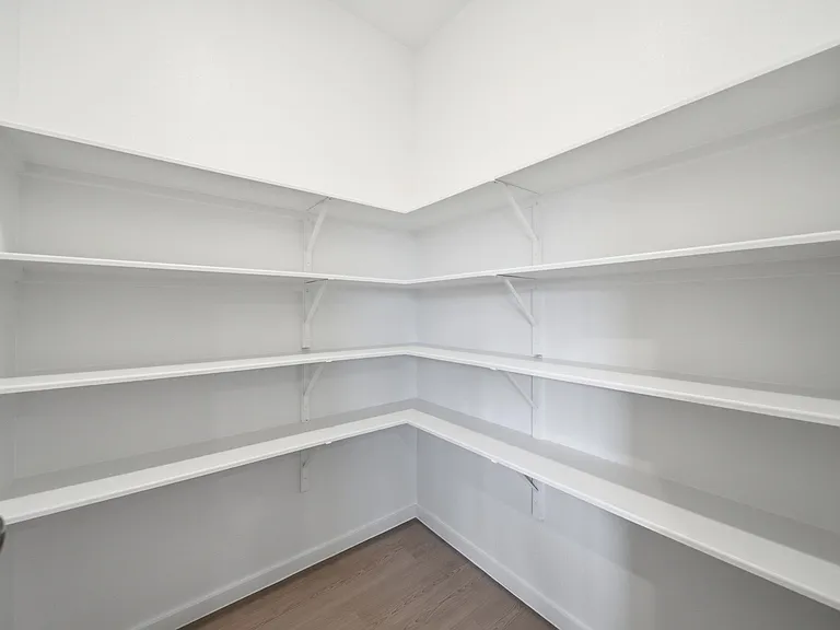 610 Amber Falls Dr — Photo 14