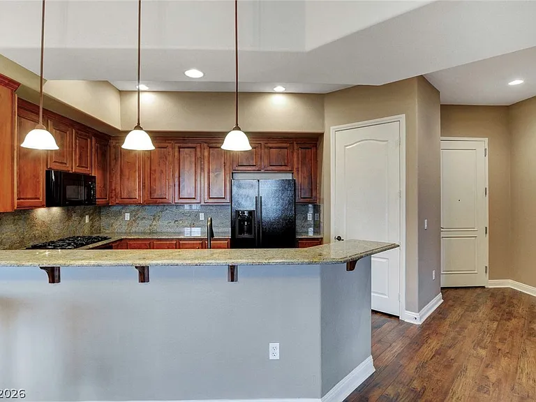 62 E Serene Ave #414 — Photo 22