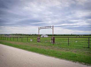 985 Curry Rd, Waxahachie, TX 75167