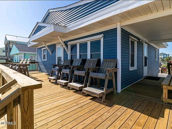 4th image of 2309 W Beach Drive
