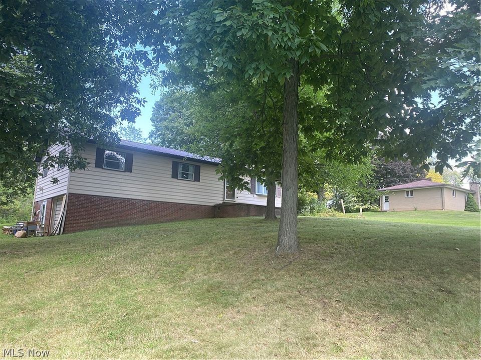 42504 Old Irondale Rd, Wellsville, OH 43968 | Zillow