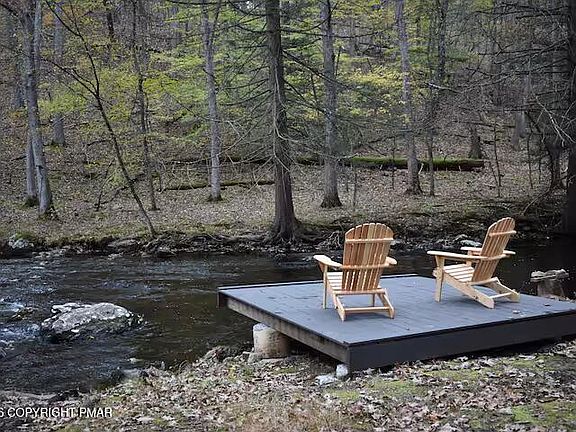 3rd image of 275 Canterbury Rd