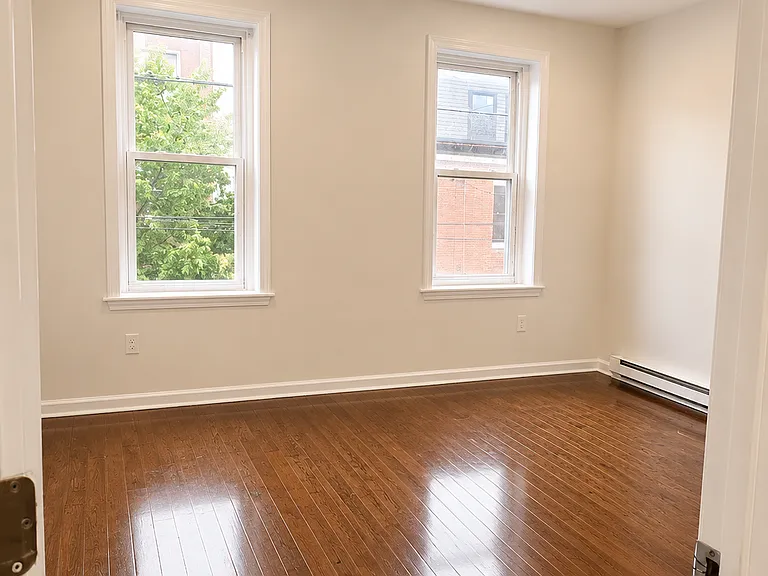 1708 Mifflin St #2 — Photo 6