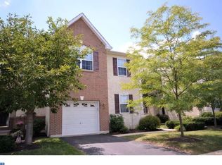 931 Avondale Dr, Red Hill, PA 18076