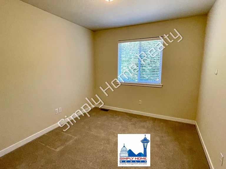 4526 5th Ave NW — Photo 19