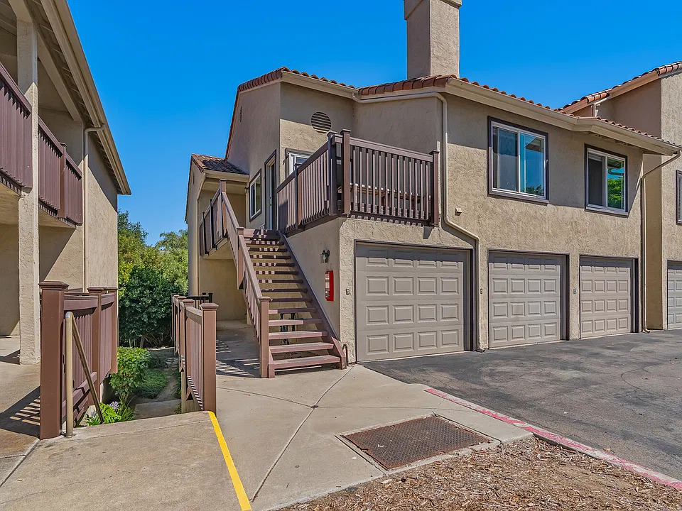 3507 Caminito Sierra #303