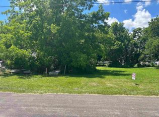 710 Parkwood Ave, Blissfield, MI 49228