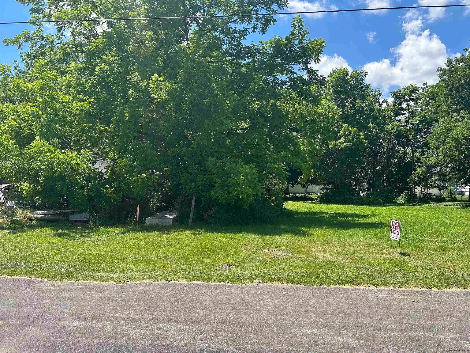 710 Parkwood Ave photo 1