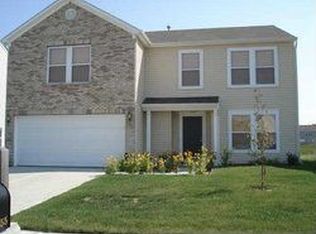 2955 Weald St, Whiteland, IN 46184