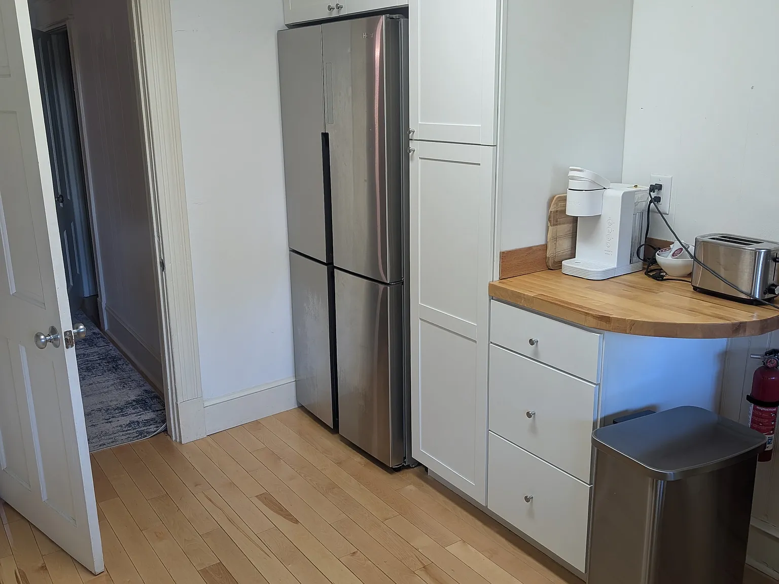 2 bed, 620 sqft, $2,450 — Photo 2