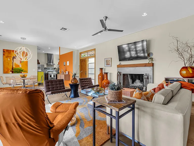 53945 Eisenhower Dr — Photo 7