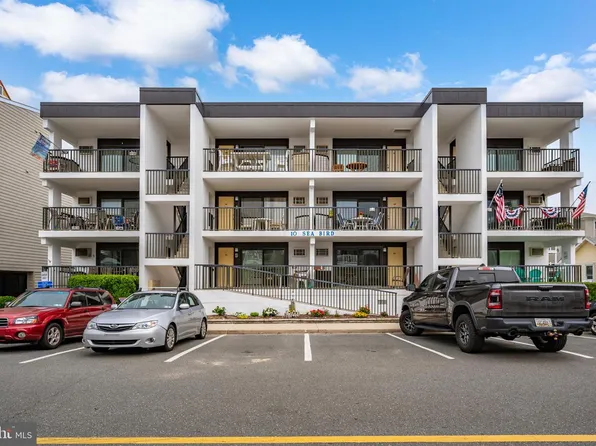10 140th St Unit 301, Ocean City, MD 21842
