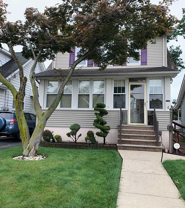1st image of 27 Sunset Ave