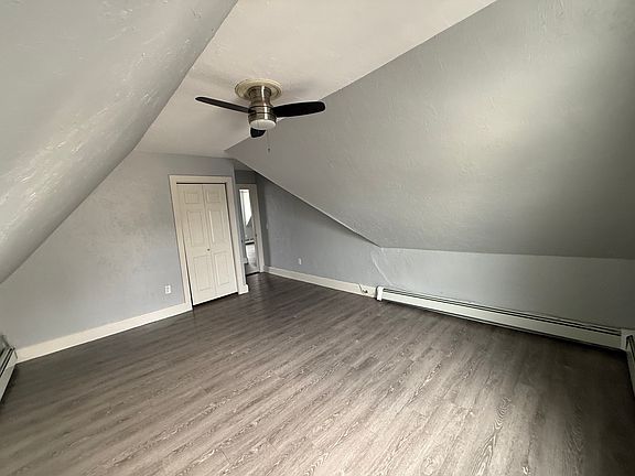 5th image of 102 Warren St Floor 3