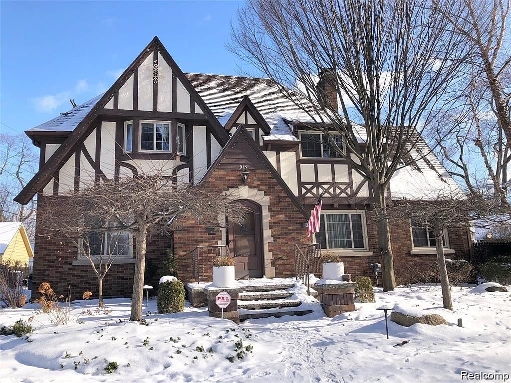 915 Maxine St, Flint, MI 48503 Zillow