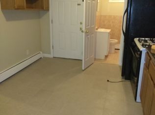 227 4th Street #FL 2ND, Newark, NJ 07107