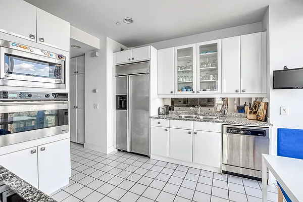 Rented by B Square Realty | media 1