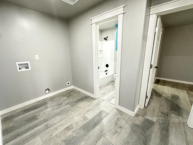 1717 NW Smith Ave — Photo 11