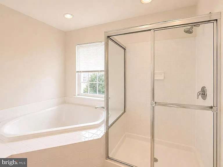 1124 Hampton St — Photo 20
