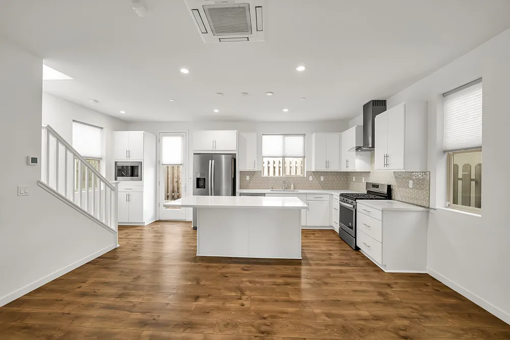 361 Crate Ave — Photo 4