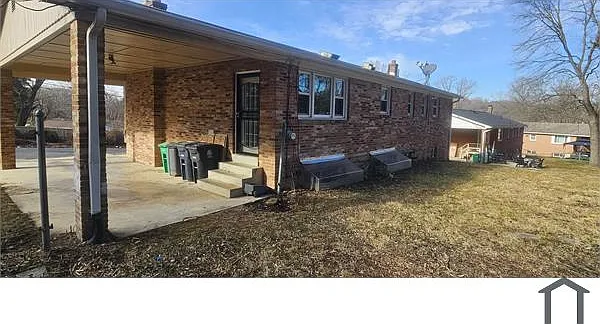 5 bed, $2,600 — Photo 3