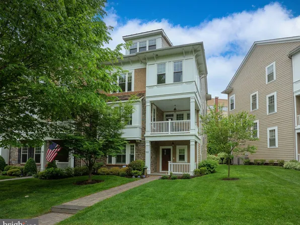 132 Pennsylvania Ave, Bryn Mawr, PA 19010