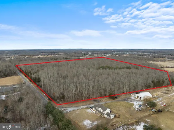 53 Meany Rd, Wrightstown, NJ 08562