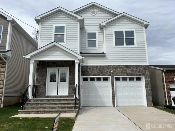 21 Catherine St, Carteret, NJ 07008