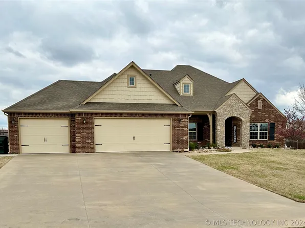 903 S Tall Chief St, Skiatook, OK 74070