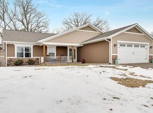 493 Northern Lights Dr, Prescott, WI 54021