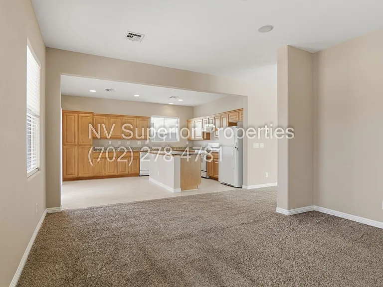 5057 Golden Antelope Way — Photo 14