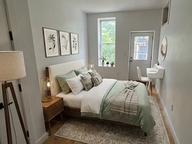 482 Onderdonk Ave #1RR — Photo 7